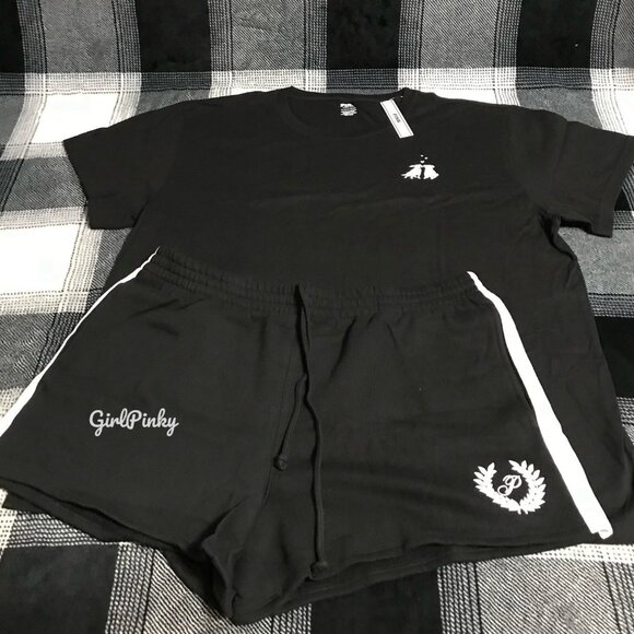 victoria secret PINK shorts OUTFIT WITH BLACK CAMPUS TEE MINI DOG LOGO LARGE - Picture 4 of 8